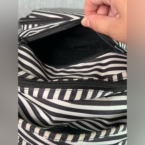 Ju-Ju-Be Be Right Back Black and White Striped Diaper Bag Backpack - Picture 13 of 16